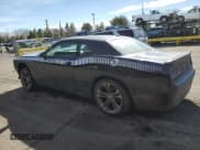 ✅ 2020 Dodge Challenger R/T 50th Anniversary • VIN: 2C3CDZBT2LH159491 • Lot: 46368975. Wystawiony na Copart z przebiegiem 80 700 mil. Bezpłatny archiwum sprzedaży aukcyjnych z USA i szczegółowy raport historii pojazdu na DreamBid. Zdjęcie 2.