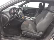 ✅ 2020 Dodge Challenger R/T • VIN: 2C3CDZBT7LH130942 • Lot: 69841635. Wystawiony na Copart z przebiegiem 78 340 mil. Bezpłatny archiwum sprzedaży aukcyjnych z USA i szczegółowy raport historii pojazdu na DreamBid. Zdjęcie 7.