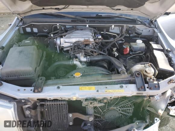 ✅ 2005 Mitsubishi Montero Limited • VIN: JA4MW51S15J004020 • Lot: 87854685. Listed on Copart with 240,549 mi. Free auction sales archive from the USA and detailed vehicle history report at DreamBid. Image 12.