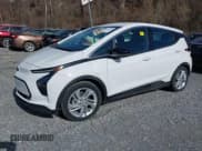 ✅ 2023 Chevrolet Bolt EV 1LT • VIN: 1G1FW6S00P4110096 • Lot: 41437191. Wystawiony na IAAI z przebiegiem 24 805 mil. Bezpłatny archiwum sprzedaży aukcyjnych z USA i szczegółowy raport historii pojazdu na DreamBid. Zdjęcie 19.