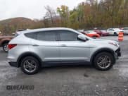 ✅ 2017 Hyundai Santa Fe 2.4L • VIN: 5XYZTDLB0HG495552 • Lot: 43539976. Listed on IAAI with 137,279 mi. Free auction sales archive from the USA and detailed vehicle history report at DreamBid. Image 14.