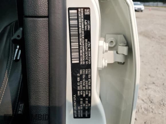 ✅ 2019 Jeep Renegade Limited • VIN: ZACNJBD14KPK05140 • Lot: 67377755. Wystawiony na Copart z przebiegiem 85 331 mil. Bezpłatny archiwum sprzedaży aukcyjnych z USA i szczegółowy raport historii pojazdu na DreamBid. Zdjęcie 14.