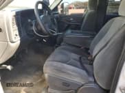 ✅ 2004 Chevrolet Silverado 2500HD LS • VIN: 1GCHK23244F187428 • Lot: 91481195. Wystawiony na Copart z przebiegiem 260 087 mil. Bezpłatny archiwum sprzedaży aukcyjnych z USA i szczegółowy raport historii pojazdu na DreamBid. Zdjęcie 7.