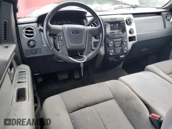 ✅ 2013 Ford F-150 XL • VIN: 1FTFW1ET2DKF79374 • Lot: 61192585. Listed on Copart with 229,286 mi. Free auction sales archive from the USA and detailed vehicle history report at DreamBid. Image 8.