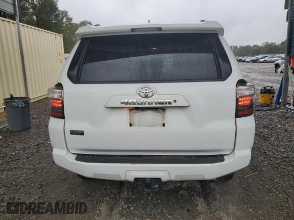 ✅ 2017 Toyota 4Runner SR5 Premium • VIN: JTEZU5JR3H5160793 • Lot: 82775225. Listed on Copart with 149,289 mi. Free auction sales archive from the USA and detailed vehicle history report at DreamBid. Image 6.