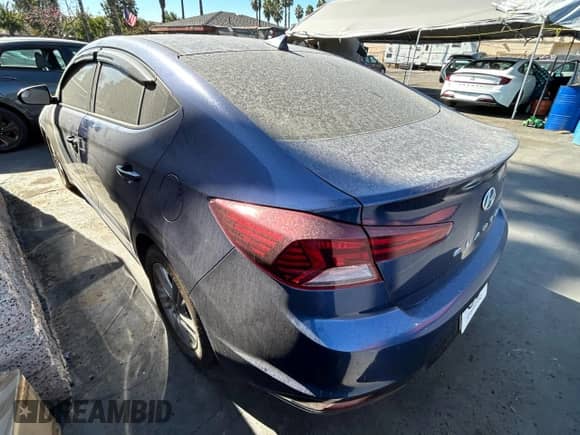 2019 Hyundai Elantra SEL z VIN 5NPD84LF4KH424515, wystawiony jako Copart lot #91111355 z przebiegiem 98 297 mil mil oraz Czysty tytuł • Clean title. Historia ofert i sprzedaży dostępna na DreamBid. Obrazek 3.