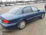 2004 Hyundai Sonata GLS z VIN KMHWF35H94A065434, wystawiony jako IAAI lot #41527880 z przebiegiem 137 357 mil mil oraz . Historia ofert i sprzedaży dostępna na DreamBid. Obrazek 4.