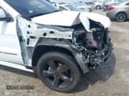 ✅ 2015 Jeep Grand Cherokee Overland • VIN: 1C4RJFCG7FC174719 • Лот: 42076540. Опубликован ранее на IAAI с пробегом 160 856 миль. Бесплатный доступ к архиву аукционных продаж из США и подробный отчёт об истории автомобиля на DreamBid. Изображение 18.