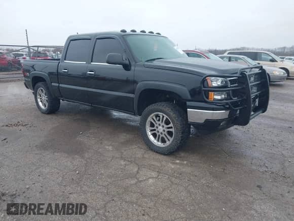 2006 Chevrolet Silverado 1500 LT1 с VIN 2GCEK13Z261356091, выставлен на аукционе IAAI как лот 41734558 с пробегом 247 209 миль миль и . История ставок и продаж доступна на DreamBid. Изображение 1.