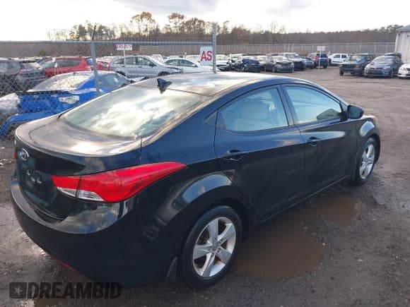 ✅ 2013 Hyundai Elantra GLS • VIN: 5NPDH4AE1DH385220 • Lot: 43788863. Listed on IAAI with 107,161 mi. Free auction sales archive from the USA and detailed vehicle history report at DreamBid. Image 4.