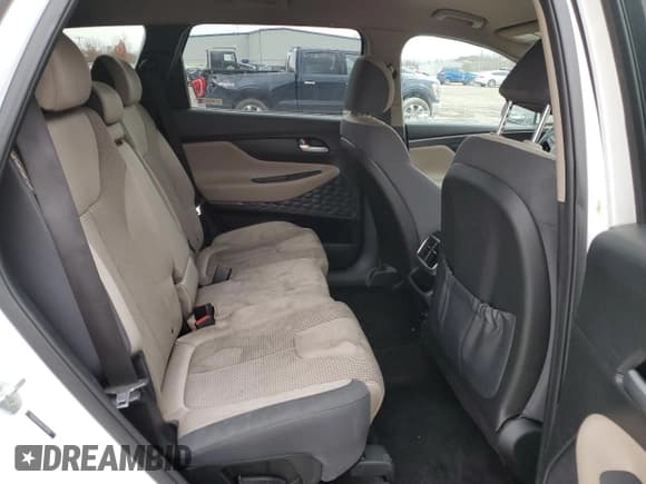 ✅ 2020 Hyundai Santa Fe SE • VIN: 5NMS23AD2LH147110 • Lot: 92696285. Wystawiony na Copart z przebiegiem 111 653 mil. Bezpłatny archiwum sprzedaży aukcyjnych z USA i szczegółowy raport historii pojazdu na DreamBid. Zdjęcie 11.