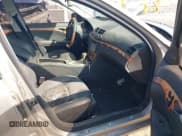 ✅ 2006 Mercedes-Benz E 350 • VIN: WDBUF56J56A861429 • Lot: 42806995. Listed on IAAI with Not provided. Free auction sales archive from the USA and detailed vehicle history report at DreamBid. Image 5.