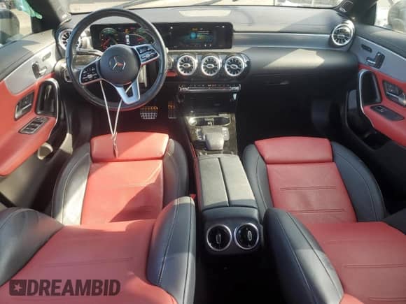 2021 Mercedes-Benz CLA 250 z VIN W1K5J4GBXMN188168, wystawiony jako Copart lot #68512475 z przebiegiem 63 544 mil mil oraz Szkoda całkowita • Salvage title. Historia ofert i sprzedaży dostępna na DreamBid. Obrazek 8.