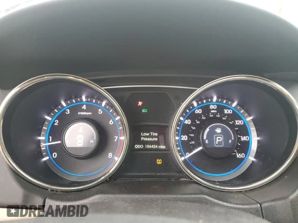 ✅ 2013 Hyundai Sonata GLS • VIN: 5NPEB4AC3DH677097 • Lot: 72851194. Listed on Copart with 106,436 mi. Free auction sales archive from the USA and detailed vehicle history report at DreamBid. Image 9.