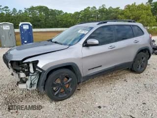 ✅ 2020 Jeep Cherokee Latitude Plus • VIN: 1C4PJLLB8LD565216 • Lot: 90067955. Wystawiony na Copart z przebiegiem 156 542 mil. Bezpłatny archiwum sprzedaży aukcyjnych z USA i szczegółowy raport historii pojazdu na DreamBid. Zdjęcie 1.
