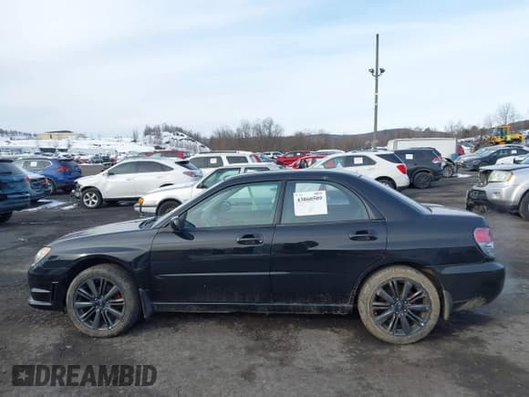✅ 2006 Subaru Impreza i • VIN: JF1GD67686H513562 • Lot: 43860509. Listed on IAAI with 68,834 mi. Free auction sales archive from the USA and detailed vehicle history report at DreamBid. Image 14.