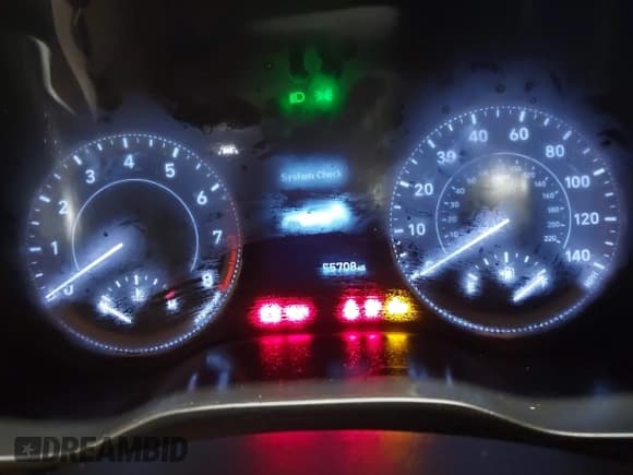 ✅ 2021 Hyundai Venue SE • VIN: KMHRB8A38MU082014 • Lot: 40905646. Listed on IAAI with 55,708 mi. Free auction sales archive from the USA and detailed vehicle history report at DreamBid. Image 7.