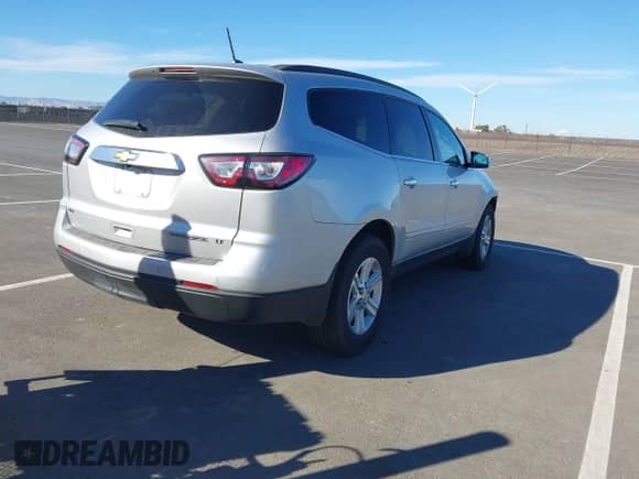 2013 Chevrolet Traverse LT с VIN 1GNKVJKD5DJ231239, выставлен на аукционе IAAI как лот 43579985 с пробегом 194 516 миль миль и . История ставок и продаж доступна на DreamBid. Изображение 4.