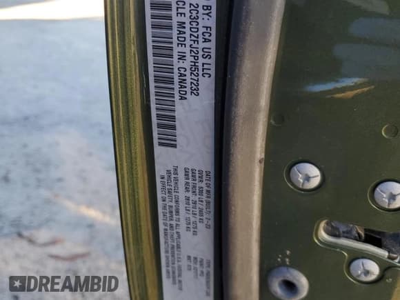 ✅ 2023 Dodge Challenger R/T Scat Pack • VIN: 2C3CDZFJ2PH527232 • Lot: 77669173. Wystawiony na Copart z przebiegiem 2 560 mil. Bezpłatny archiwum sprzedaży aukcyjnych z USA i szczegółowy raport historii pojazdu na DreamBid. Zdjęcie 12.