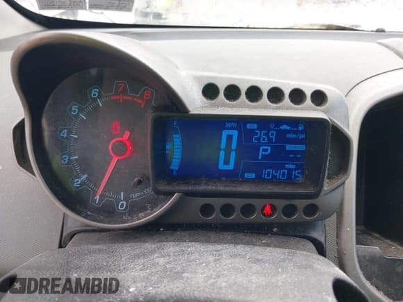 ✅ 2014 Chevrolet Sonic LT • VIN: 1G1JC5SH2E4218784 • Lot: 43681550. Listed on IAAI with 104,015 mi. Free auction sales archive from the USA and detailed vehicle history report at DreamBid. Image 7.