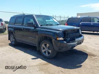 ✅ 2015 Jeep Patriot Latitude • VIN: 1C4NJRFB9FD152201 • Lot: 42590936. Wystawiony na IAAI z przebiegiem 110 916 mil. Bezpłatny archiwum sprzedaży aukcyjnych z USA i szczegółowy raport historii pojazdu na DreamBid. Zdjęcie 1.