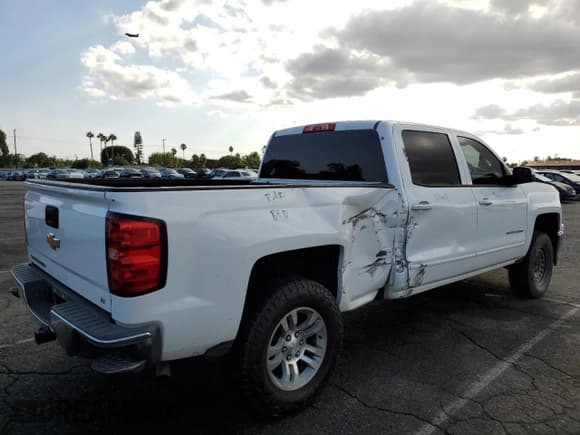 ✅ 2015 Chevrolet Silverado 1500 LT • VIN: 3GCPCREC1FG159577 • Лот: 80390185. Опубликован ранее на Copart с пробегом 158 873 миль. Бесплатный доступ к архиву аукционных продаж из США и подробный отчёт об истории автомобиля на DreamBid. Изображение 3.