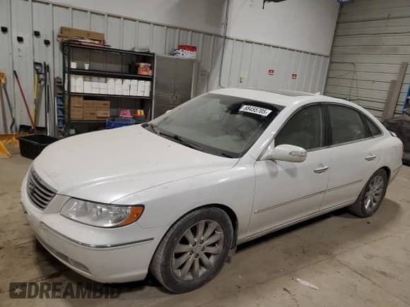 2009 Hyundai Azera Limited with VIN KMHFC46F09A372929, listed as a Copart auction lot 88455705 with 111,222 mi miles and Salvage title. Bid and sale history available at DreamBid. Image 1.