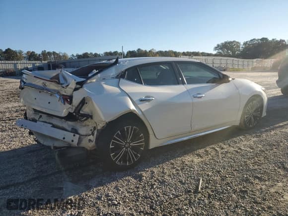 ✅ 2019 Nissan Maxima SR • VIN: 1N4AA6AV2KC365236 • Lot: 89644525. Wystawiony na Copart z przebiegiem 96 024 mil. Bezpłatny archiwum sprzedaży aukcyjnych z USA i szczegółowy raport historii pojazdu na DreamBid. Zdjęcie 3.