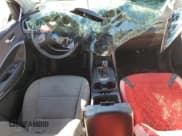 ✅ 2017 Hyundai Santa Fe 2.4L • VIN: 5NMZUDLB6HH019194 • Lot: 86827415. Listed on Copart with 93,700 mi. Free auction sales archive from the USA and detailed vehicle history report at DreamBid. Image 8.