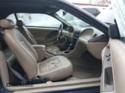 ✅ 2001 Ford Mustang Deluxe • VIN: 1FAFP444X1F113422 • Лот: 43840124. Опубликован ранее на IAAI с пробегом Не указан. Бесплатный доступ к архиву аукционных продаж из США и подробный отчёт об истории автомобиля на DreamBid. Изображение 5.