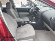 ✅ 2015 Nissan Rogue S • VIN: JN8AS5MT5FW161177 • Lot: 43766157. Wystawiony na IAAI z przebiegiem 129 966 mil. Bezpłatny archiwum sprzedaży aukcyjnych z USA i szczegółowy raport historii pojazdu na DreamBid. Zdjęcie 5.