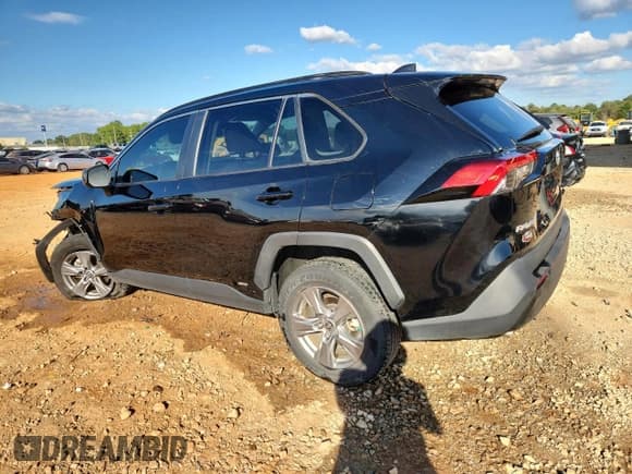 ✅ 2024 Toyota RAV4 Hybrid LE • VIN: 4T3LWRFV5RU135955 • Лот: 84612345. Опубликован ранее на Copart с пробегом 34 404 миль. Бесплатный доступ к архиву аукционных продаж из США и подробный отчёт об истории автомобиля на DreamBid. Изображение 2.