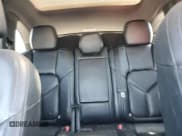 ✅ 2017 Porsche Cayenne • VIN: WP1AA2A27HKA91912 • Lot: 69451435. Wystawiony na Copart z przebiegiem 74 029 mil. Bezpłatny archiwum sprzedaży aukcyjnych z USA i szczegółowy raport historii pojazdu na DreamBid. Zdjęcie 10.