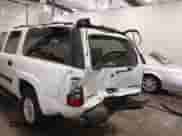 2005 Chevrolet Suburban LS z VIN 1GNFK16Z45J176719, wystawiony jako IAAI lot #42325067 z przebiegiem 199 884 mil mil oraz . Historia ofert i sprzedaży dostępna na DreamBid. Obrazek 6.