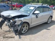 ✅ 2015 Audi Q5 Premium Plus • VIN: WA1LFAFP2FA121776 • Lot: 43137501. Wystawiony na IAAI z przebiegiem 122 503 mil. Bezpłatny archiwum sprzedaży aukcyjnych z USA i szczegółowy raport historii pojazdu na DreamBid. Zdjęcie 2.