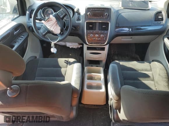 ✅ 2016 Dodge Grand Caravan SE • VIN: 2C4RDGBG4GR123024 • Lot: 71948705. Listed on Copart with 104,407 mi. Free auction sales archive from the USA and detailed vehicle history report at DreamBid. Image 8.