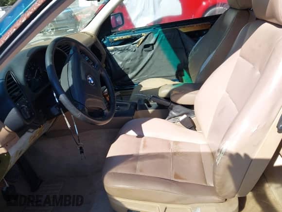 1995 BMW 3 Series with VIN WBABF4320SEK15845, listed as a IAAI auction lot 43585611 with Not provided miles and . Bid and sale history available at DreamBid. Image 5.