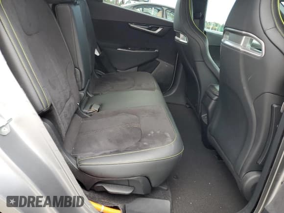 ✅ 2023 Kia EV6 GT • VIN: KNDC5DLE3P5133460 • Лот: 83805055. Опубликован ранее на Copart с пробегом 13 701 миль. Бесплатный доступ к архиву аукционных продаж из США и подробный отчёт об истории автомобиля на DreamBid. Изображение 11.