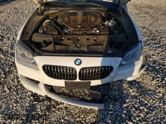 ✅ 2015 BMW 6 Series 650i xDrive • VIN: WBAYM1C54FD325365 • Lot: 75265374. Listed on Copart with 82,432 mi. Free auction sales archive from the USA and detailed vehicle history report at DreamBid. Image 11.