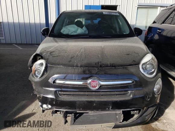 ✅ 2016 FIAT 500X Pop • VIN: ZFBCFXAT6GP356079 • Lot: 77602114. Wystawiony na Copart z przebiegiem 92 334 mil. Bezpłatny archiwum sprzedaży aukcyjnych z USA i szczegółowy raport historii pojazdu na DreamBid. Zdjęcie 5.