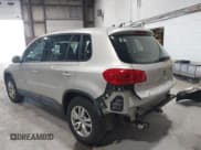 ✅ 2012 Volkswagen Tiguan SE • VIN: WVGAV7AX7CW545197 • Lot: 42480692. Listed on IAAI with 81,335 mi. Free auction sales archive from the USA and detailed vehicle history report at DreamBid. Image 14.