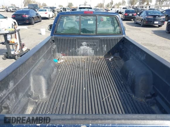 ✅ 1999 Chevrolet S-10 LS • VIN: 1GCCS14X1XK223022 • Лот: 41682269. Опубликован ранее на IAAI с пробегом 202 954 миль. Бесплатный доступ к архиву аукционных продаж из США и подробный отчёт об истории автомобиля на DreamBid. Изображение 8.