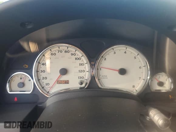 ✅ 2007 Saturn VUE V6 • VIN: 5GZCZ534X7S864503 • Lot: 52136625. Wystawiony na Copart z przebiegiem 243 274 mil. Bezpłatny archiwum sprzedaży aukcyjnych z USA i szczegółowy raport historii pojazdu na DreamBid. Zdjęcie 9.