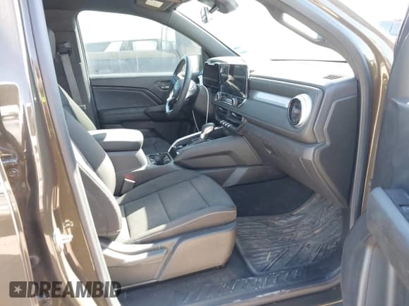 ✅ 2024 Chevrolet Colorado 2WD LT • VIN: 1GCGSCEC7R1170568 • Лот: 43680455. Опубликован ранее на IAAI с пробегом 7 653 миль. Бесплатный доступ к архиву аукционных продаж из США и подробный отчёт об истории автомобиля на DreamBid. Изображение 5.