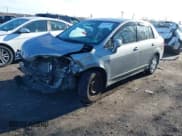 ✅ 2007 Nissan Versa S • VIN: 3N1BC11EX7L404939 • Lot: 41753426. Wystawiony na IAAI z przebiegiem 163 944 mil. Bezpłatny archiwum sprzedaży aukcyjnych z USA i szczegółowy raport historii pojazdu na DreamBid. Zdjęcie 2.