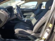 ✅ 2017 Ford Fusion SE • VIN: 3FA6P0H71HR119040 • Lot: 87437865. Wystawiony na Copart z przebiegiem 107 227 mil. Bezpłatny archiwum sprzedaży aukcyjnych z USA i szczegółowy raport historii pojazdu na DreamBid. Zdjęcie 7.