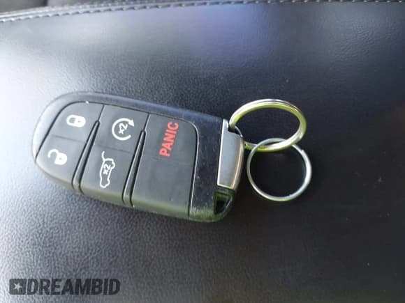 ✅ 2019 Jeep Grand Cherokee Upland • VIN: 1C4RJFAG5KC820031 • Lot: 42642018. Listed on IAAI with 112,933 mi. Free auction sales archive from the USA and detailed vehicle history report at DreamBid. Image 11.