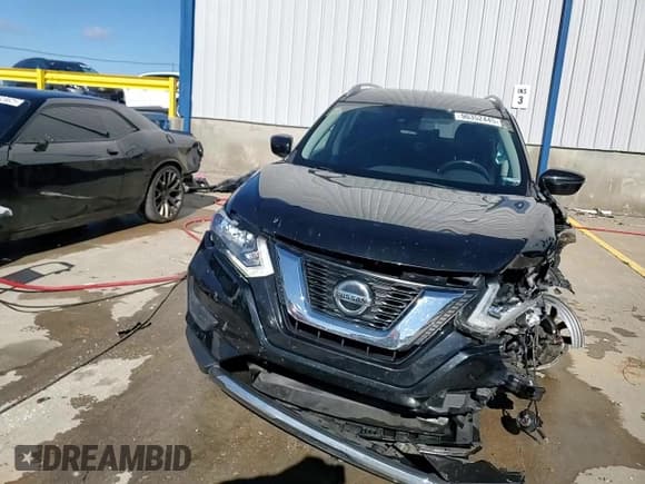 ✅ 2020 Nissan Rogue SV • VIN: JN8AT2MV5LW108505 • Lot: 90352445. Wystawiony na Copart z przebiegiem 88 721 mil. Bezpłatny archiwum sprzedaży aukcyjnych z USA i szczegółowy raport historii pojazdu na DreamBid. Zdjęcie 14.