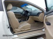 ✅ 2005 Honda Accord LX SE • VIN: 1HGCM72505A026149 • Лот: 42971028. Опубликован ранее на IAAI с пробегом 212 703 миль. Бесплатный доступ к архиву аукционных продаж из США и подробный отчёт об истории автомобиля на DreamBid. Изображение 5.