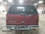 ✅ 2004 Chevrolet Suburban LS • VIN: 1GNFK16Z24J329595 • Лот: 85532674. Опубликован ранее на Copart с пробегом 221 420 миль. Бесплатный доступ к архиву аукционных продаж из США и подробный отчёт об истории автомобиля на DreamBid. Изображение 6.